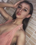 Ariel-VipYou_1.jpg