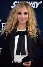 2364f5230dbb4e9f2430ccce83862ee9--juno-temple-temples.jpg