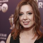 485876_Zvezdi_rossiyskogo_shou_biznesa_Moskva_savicheva_yuliya_250x0_2400.1600.0.0.jpg
