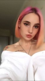 UrRareGirl_3.jpg
